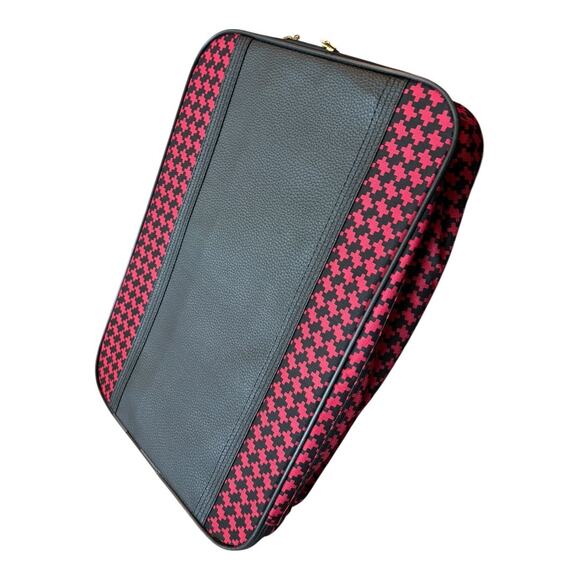 Collapsible Red & Black Travel Suitcase with Wheels and Retractable Handle - Picture 4 of 5